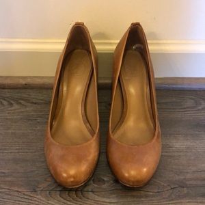Tory Burch brown heels